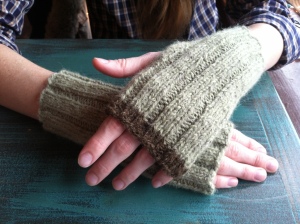 And the lovely feminine mitts for his lovely lady...